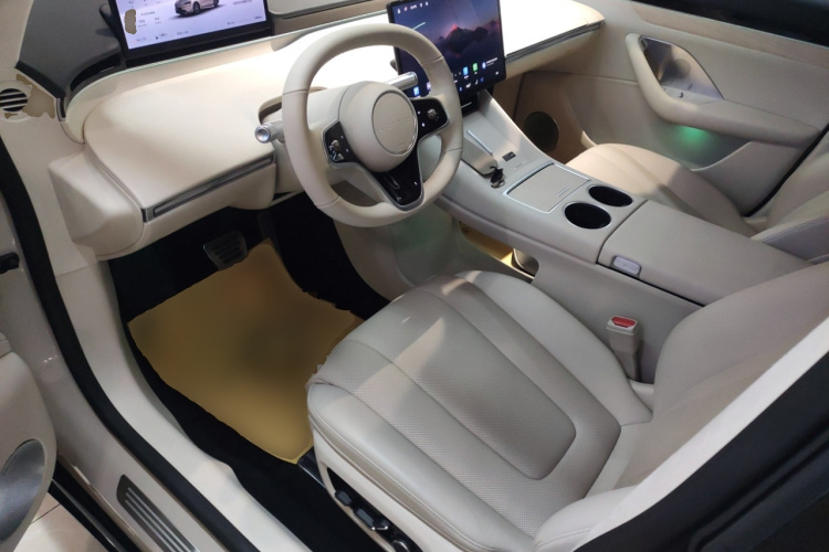 鸿蒙智行 智界R7 2025款 增程 251km Max中控内饰19