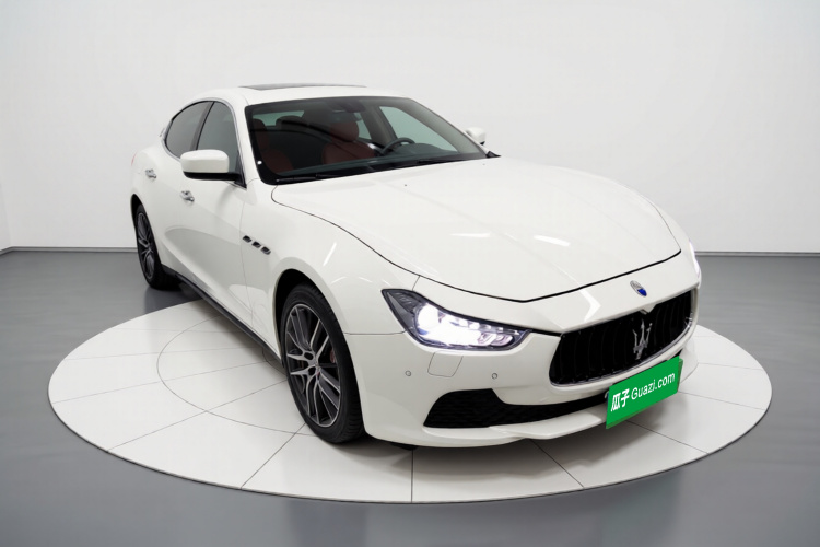 玛莎拉蒂 Ghibli 2014款 3.0T S车身外观3