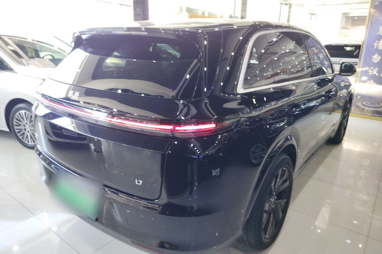 理想汽车 理想L7 2023款 Pro车身外观7