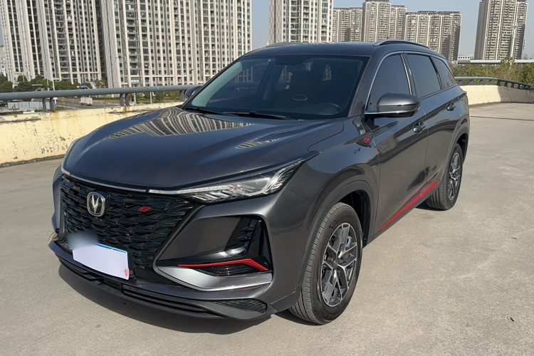 长安CS75 PLUS 2022款 经典版 1.5T 自动先锋型车身外观1