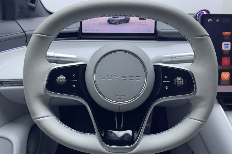 鸿蒙智行 智界S7 2024款 Pro 后驱长航版车身外观6014