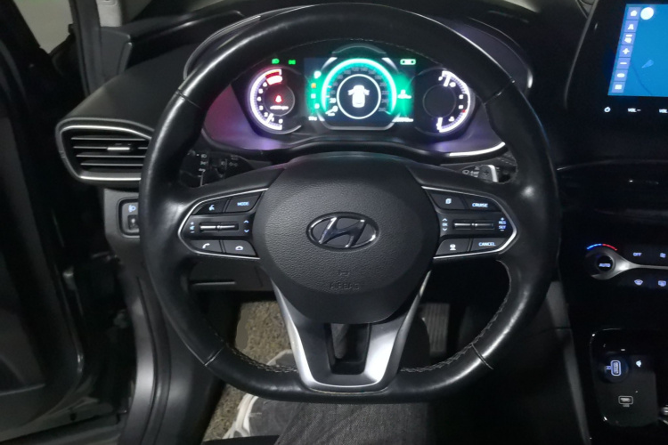 现代 胜达 2019款 380 TGDi TOP 自动两驱旗舰版 国VI中控内饰13