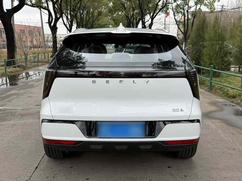 吉利汽车 博越L 2025款 第四代 1.5TD DCT 山河(3)
