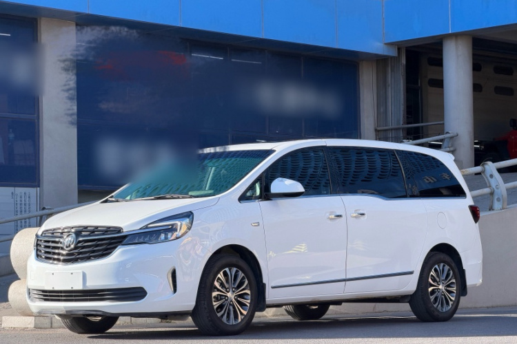 别克GL8 2021款 陆上公务舱 652T 豪华型车身外观1