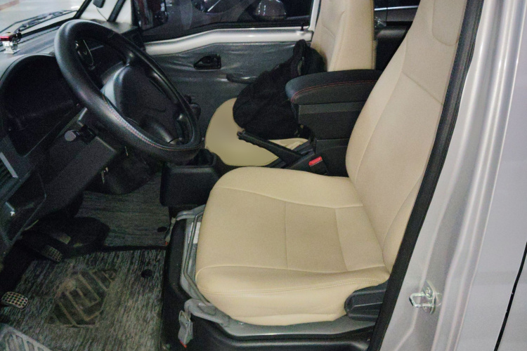 五菱汽车 五菱之光 2023款 1.5L 实用型 5/7座中控内饰19