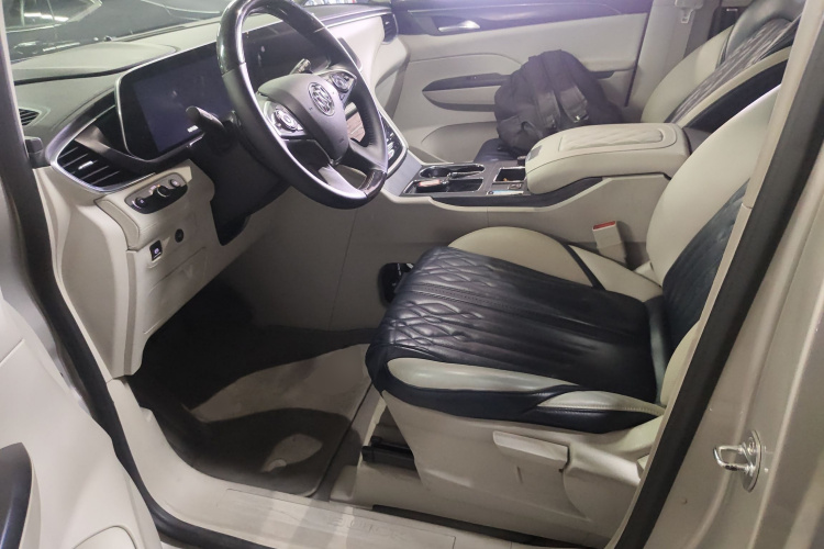 别克GL8 2022款 ES陆尊 653T 舒适型中控内饰19