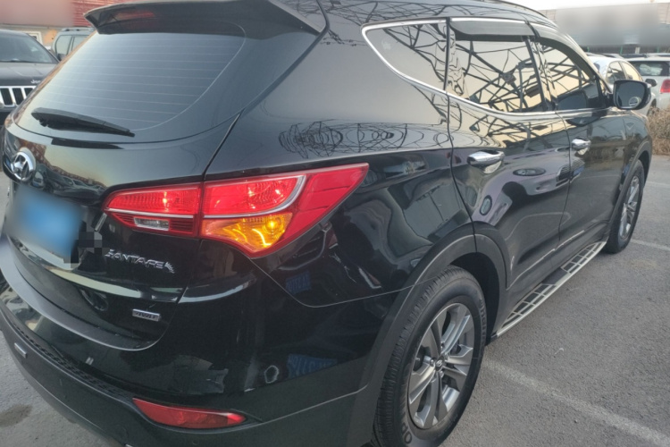 现代 胜达 2015款 2.0T 自动四驱智能型 5座车身外观7