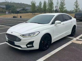 福特 蒙迪欧 2020款 EcoBoost 180 时尚型