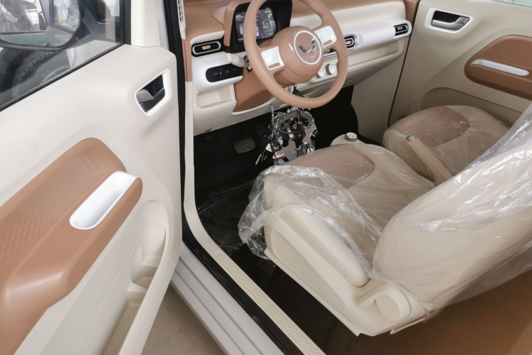 五菱汽车 宏光MINIEV 2024款 第三代 215km 青春版中控内饰20