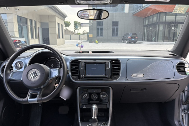 大众 甲壳虫 2018款 180TSI 尚乐型中控内饰7009