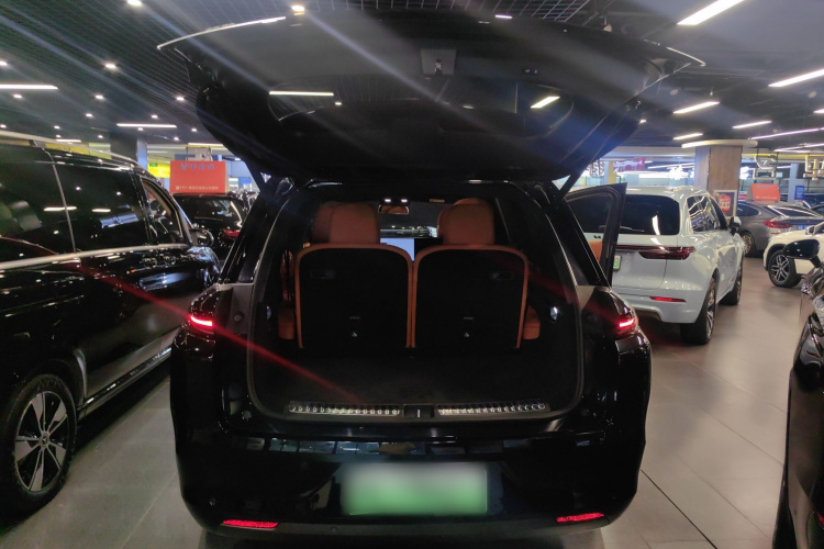 理想汽车 理想L8 2023款 Pro局部细节23