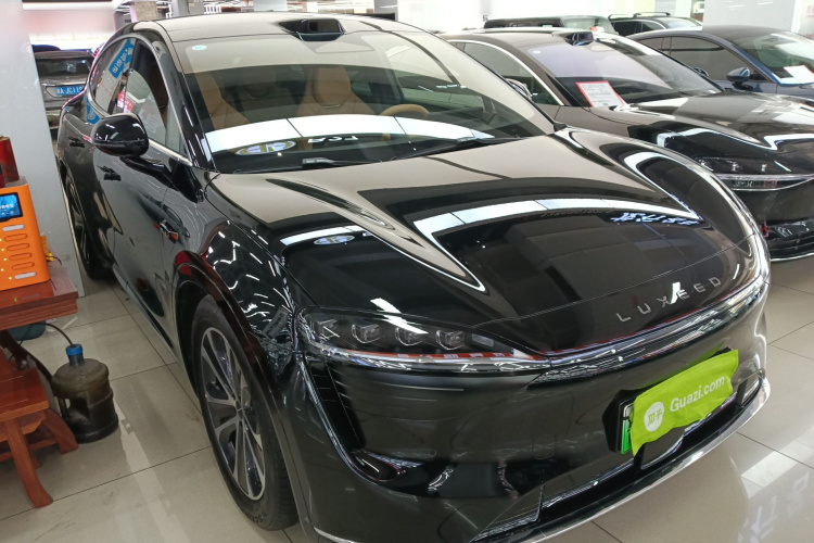 鸿蒙智行 智界R7 2024款 纯电 802km Max车身外观3