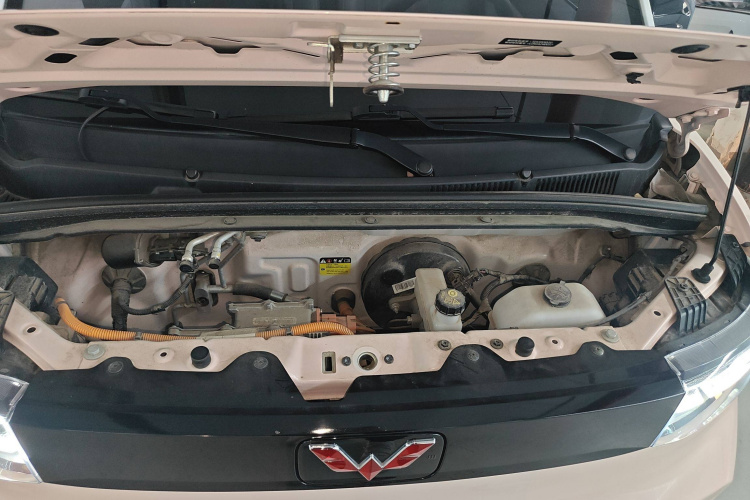 五菱汽车 宏光MINIEV 2021款 马卡龙臻享款 磷酸铁锂机舱底盘24