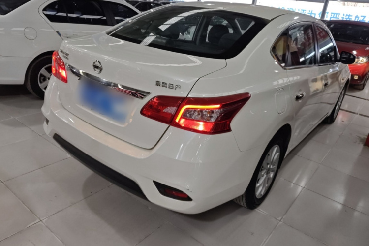 日产 轩逸 2022款 经典 1.6XE CVT舒适版车身外观6005