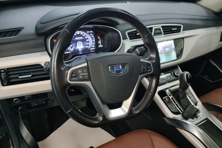 吉利汽车 博越 2018款 1.8TD 自动两驱智尊型4G互联版中控内饰13