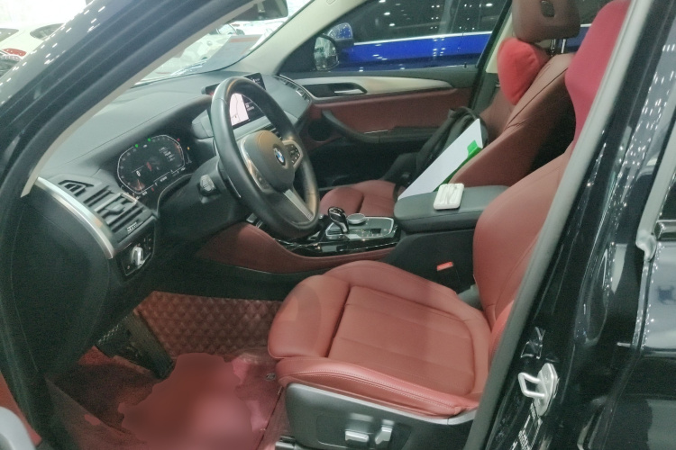 宝马X4 2022款 xDrive 25i M运动套装中控内饰19