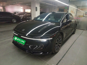 极氪007 2024款 后驱智驾版 100kWh