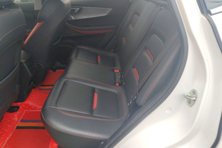 奇瑞 瑞虎5x 2022款 超级英雄版 1.5L 手动时尚型中控内饰21