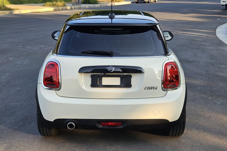 MINI 2018款 1.5T COOPER 经典派车身外观6004