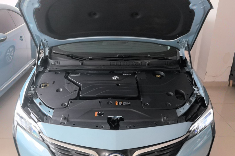 别克 微蓝6 2020款 插电混动 互联智慧型机舱底盘24