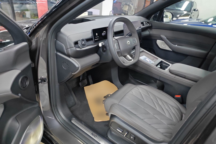 蔚来ES6 2025款 75kWh中控内饰20