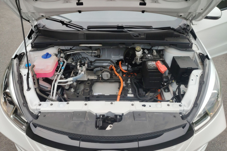 奇瑞新能源 艾瑞泽e 2024款 405km 出行版机舱底盘24