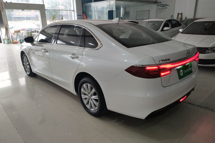 广汽传祺 传祺GA6 2019款 270T 自动精英版车身外观6003