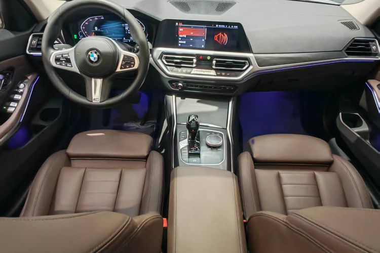 宝马3系 2021款 改款 325i M运动套装局部细节14