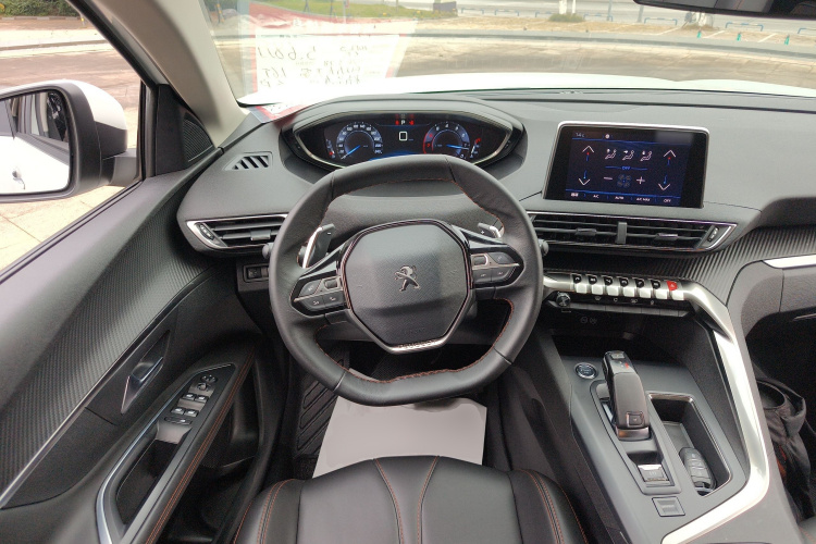 标致4008 2019款 350THP 尝先版中控内饰13