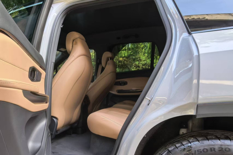 蔚来ES6 2020款 600KM 运动版中控内饰7003