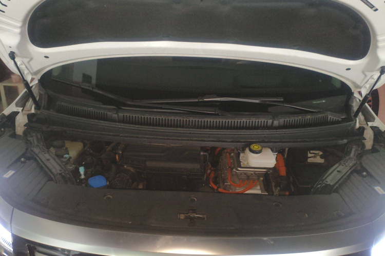 腾势D9 2022款 DM-i 970 四驱旗舰型局部细节24