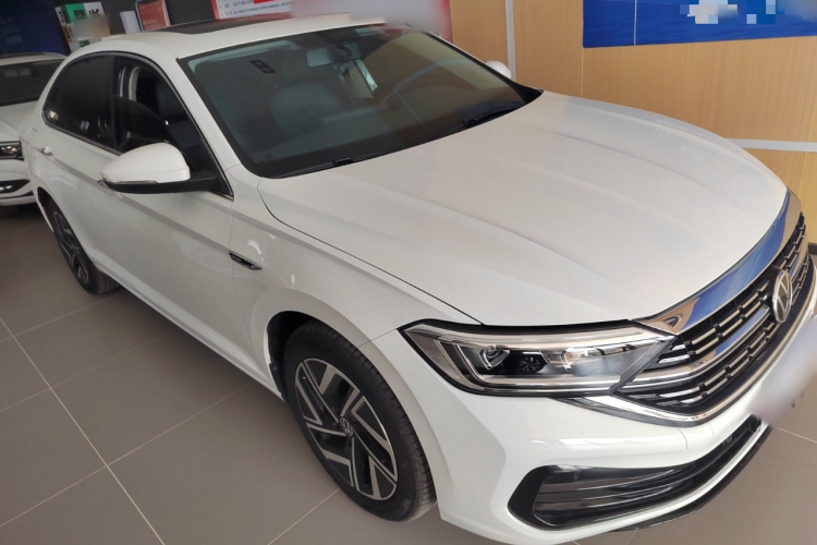 大众 速腾 2023款 280TSI DSG超越Lite版车身外观3