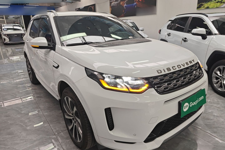 路虎 发现运动版 2020款 249PS R-Dynamic 性能版车身外观3