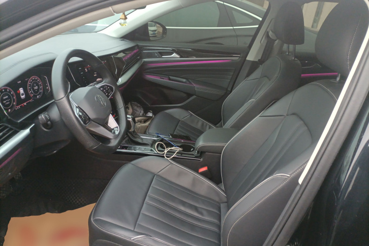 大众 帕萨特 2023款 改款 330TSI 星空精英版中控内饰19