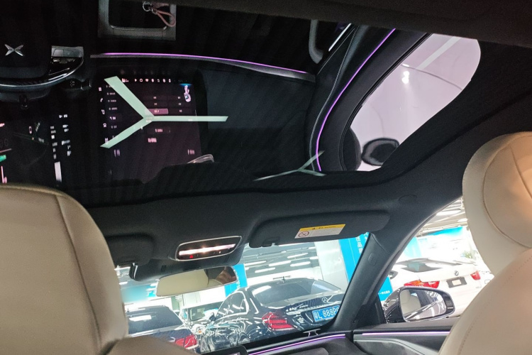 小鹏P7 2024款 P7i 702 Max 鹏翼版中控内饰22