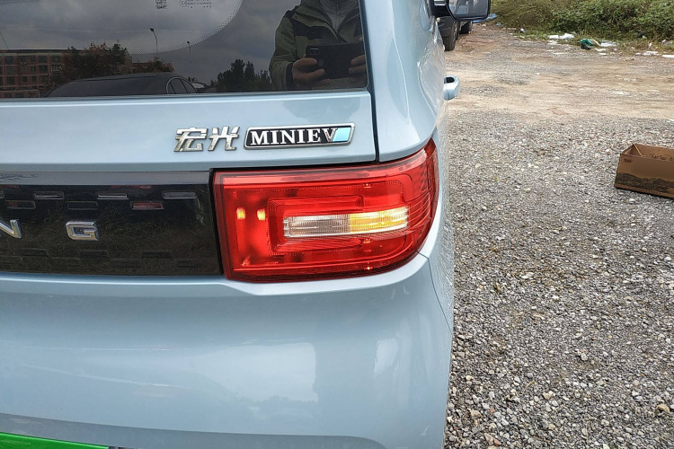 五菱汽车 宏光MINIEV 2020款 自在款 磷酸铁锂车身外观6006