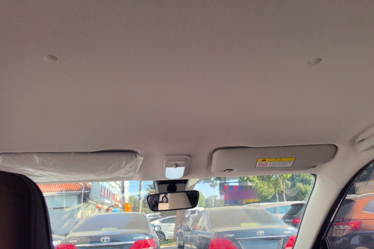 五菱汽车 五菱缤果 2023款 333km 灵犀互联款中控内饰22