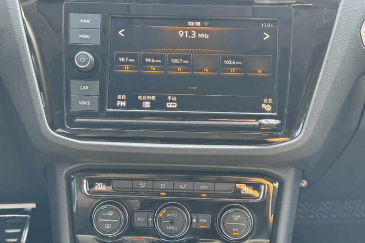 大众 途观L 2019款 330TSI 自动两驱全景舒适版 国VI中控内饰7009