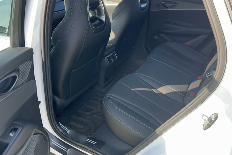 比亚迪 海豹06新能源 2025款 DM-i 智驾版 120KM尊荣型中控内饰7003