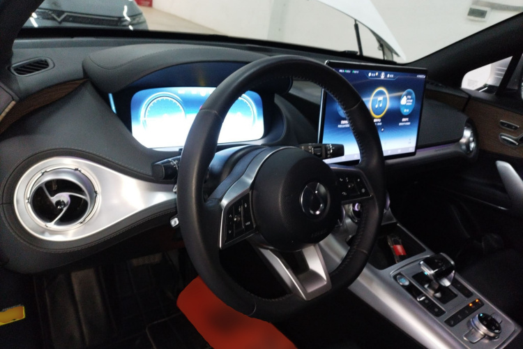 腾势X 2020款 PHEV旗舰版中控内饰12