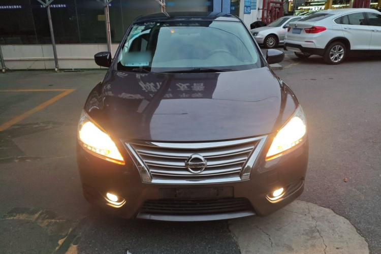 日产 轩逸 2012款 1.8XE CVT舒适版车身外观6001