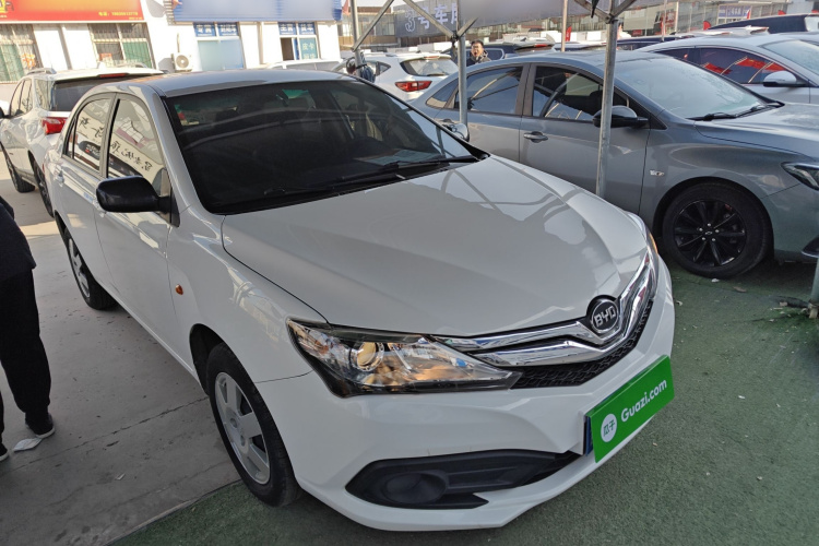 比亚迪F3 2020款 1.5L 手动超值版车身外观3