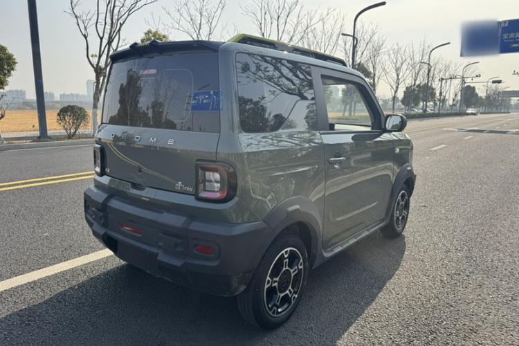 吉利银河 2025款 210km 熊猫骑士车身外观6006