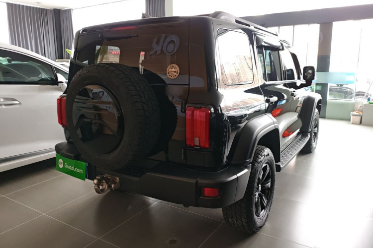 坦克300 2021款 越野版 2.0T 征服者车身外观6005