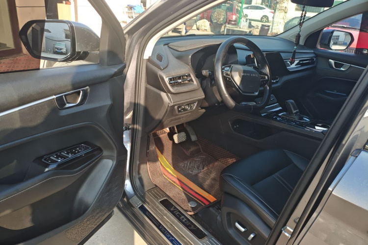 五菱汽车 五菱凯捷 2020款 1.5T CVT旗舰型中控内饰7003