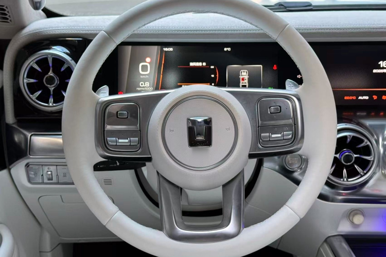 超境汽车 共创坦克300 2021款 2.0T 赛博坦克局部细节13