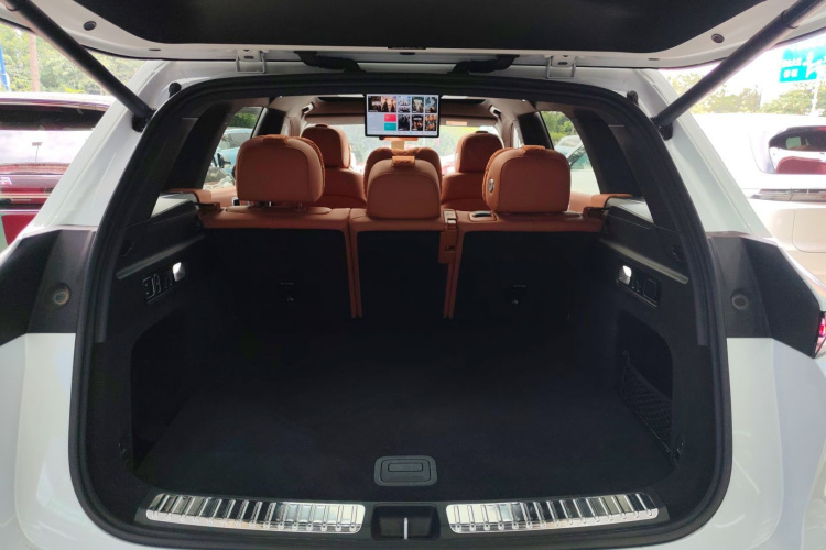 理想汽车 理想L7 2024款 Ultra机舱底盘23