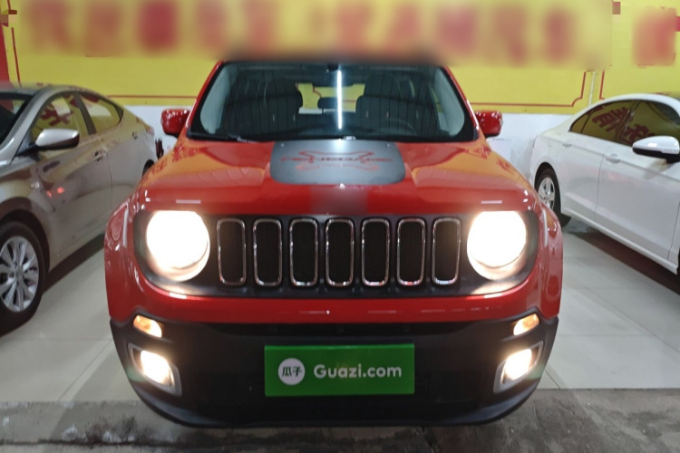 Jeep 自由侠 2017款 180T 自动高能版车身外观2