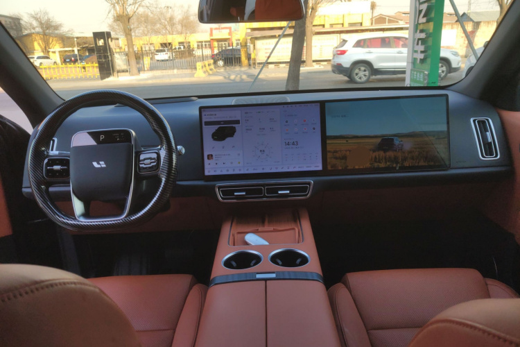 理想汽车 理想L6 2024款 Pro中控内饰12