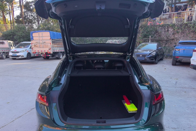 名爵 MG7 2025款 2.0T Trophy+ 超级智驾版局部细节23